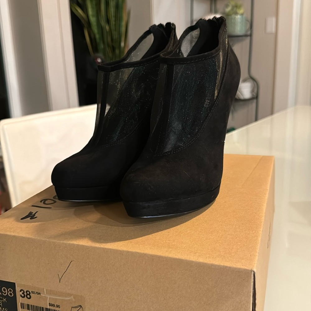 Le Chateau sexy heels - size EU 38